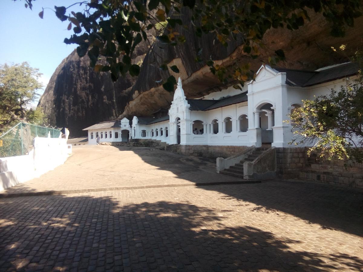 Dambulla Green Villa Exterior foto